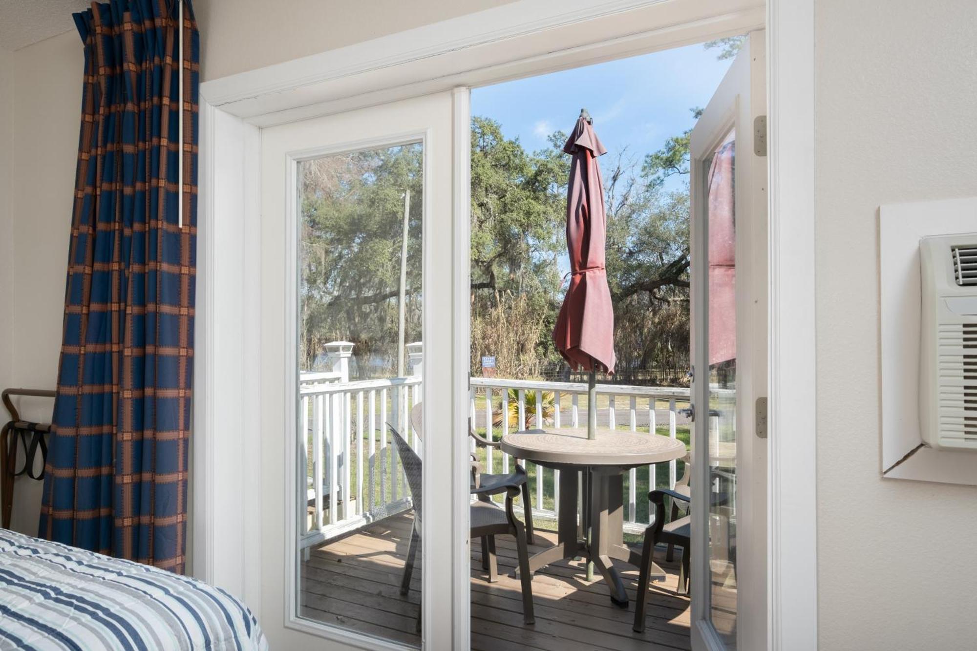 Suwannee Gables Old Town Exterior foto