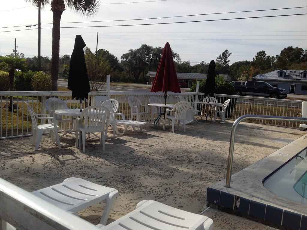 Suwannee Gables Old Town Exterior foto